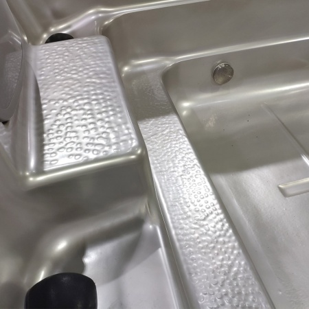 СПА бассейн с противотоком Bigeer Леоне BG-6609 СПА бассейн с противотоком Bigeer Леоне BG-6609